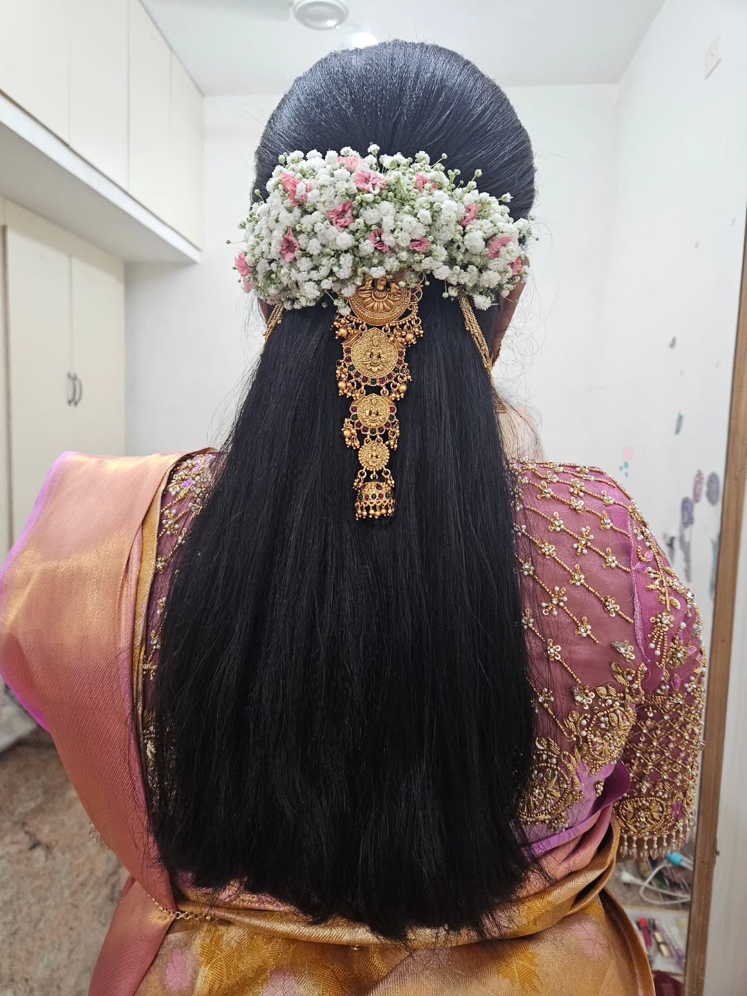 Exquisite Hairstyle